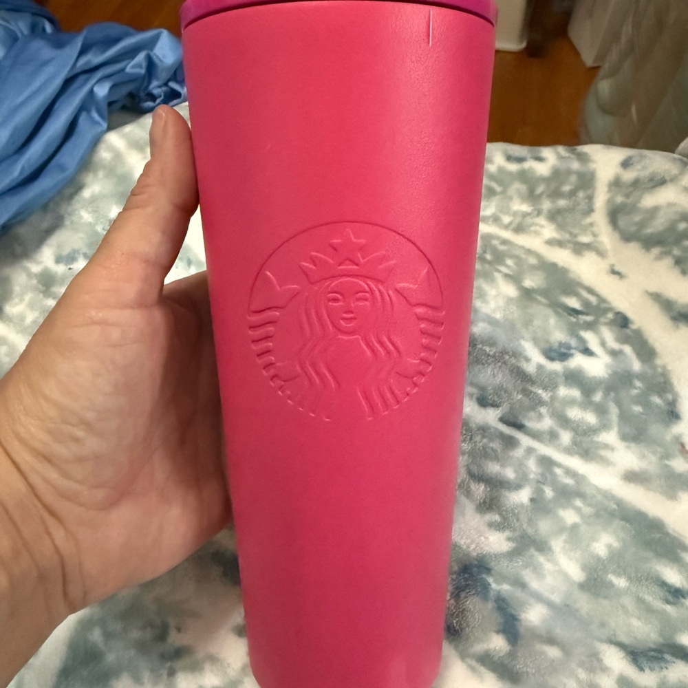 ** RARE Hard to Find** Starbucks Hot Barbie Pink Tumbler  24oz 🩷